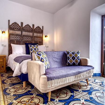 La Vieja Botica Bed & Breakfast Canillas de Aceituno ภายนอก รูปภาพ